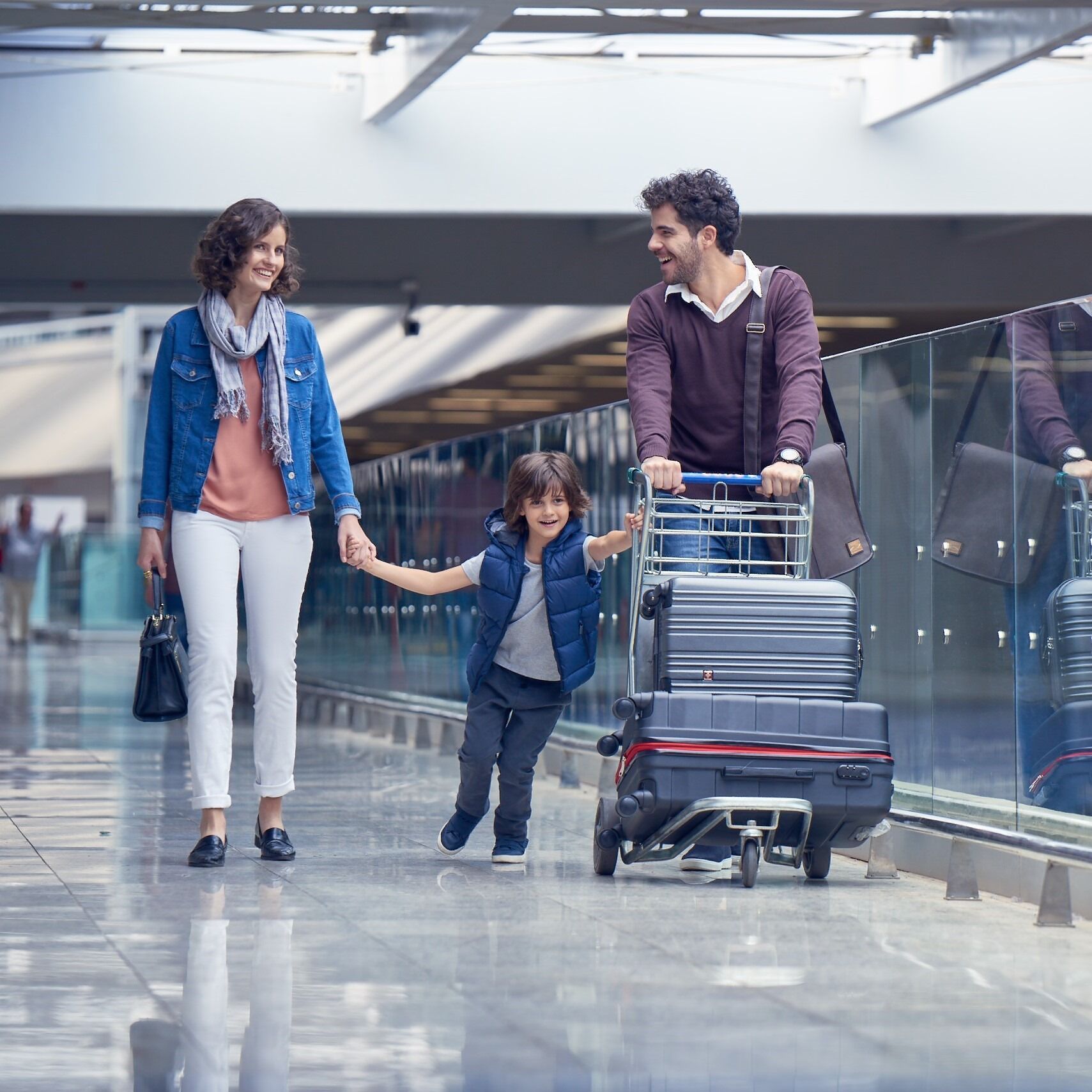 Imagem para link de Cinco dicas de viagem com crianças: as férias em família começam antes da decolagem